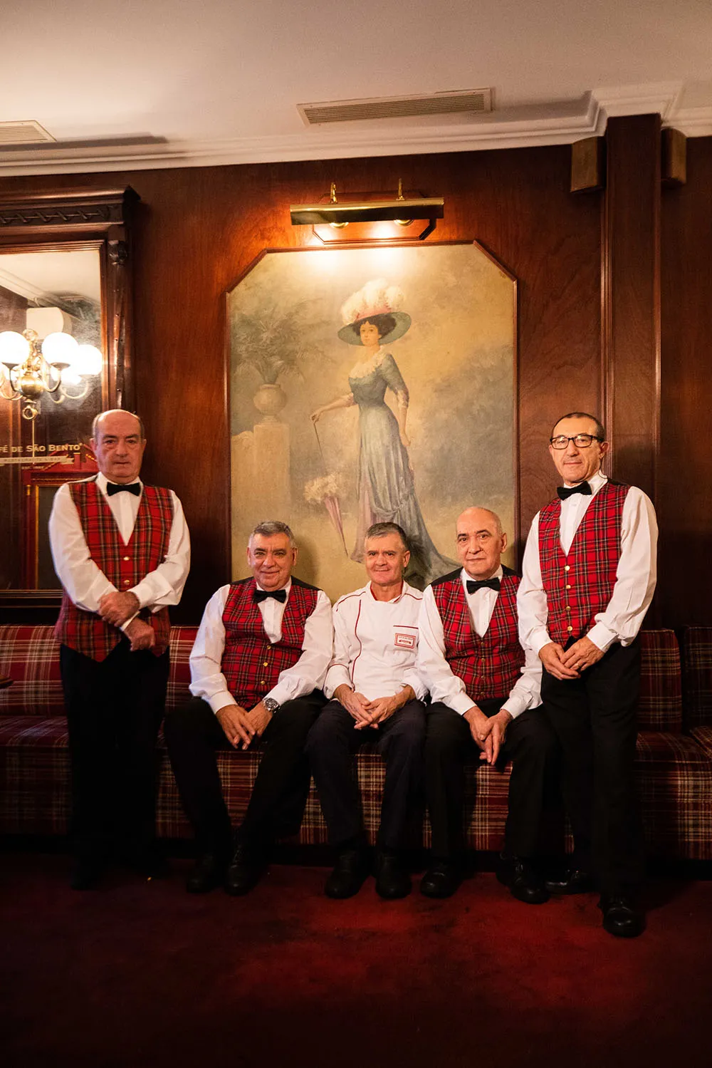 02-cafe-sao-bento-rua-galeria-melhor-bife-lisboa